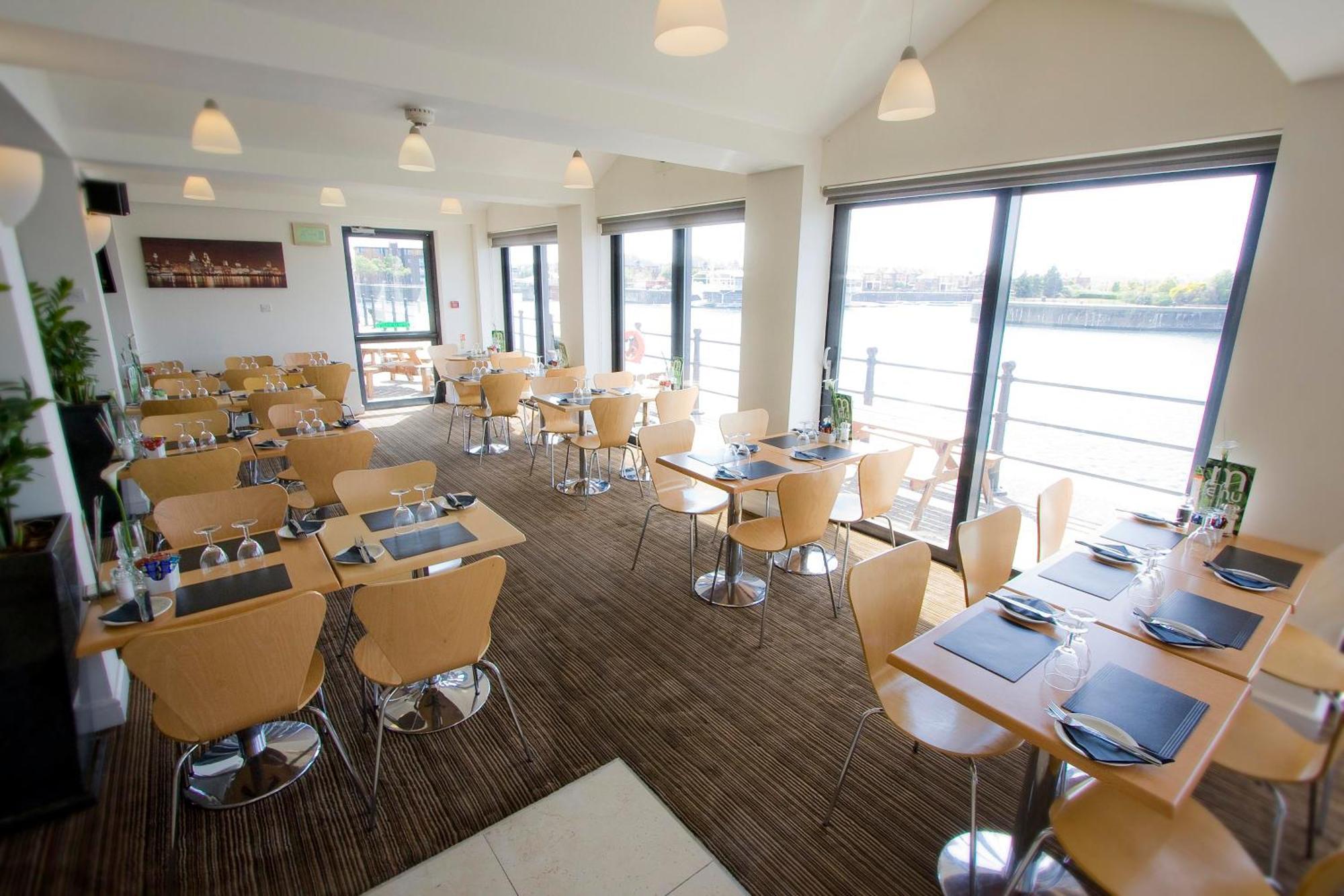 The Dolby Hotel Liverpool - Free City Centre Parking Ресторан фото